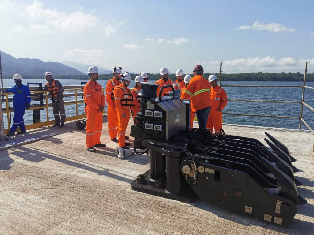 Straatman Mooring Systems at LNG Terminal